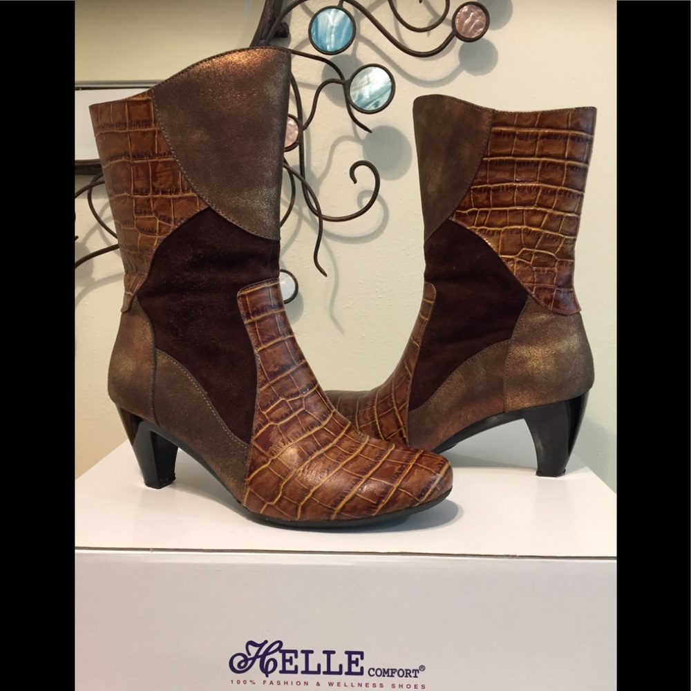 Mixed Media Croc Embossed Leather~Suede Booties